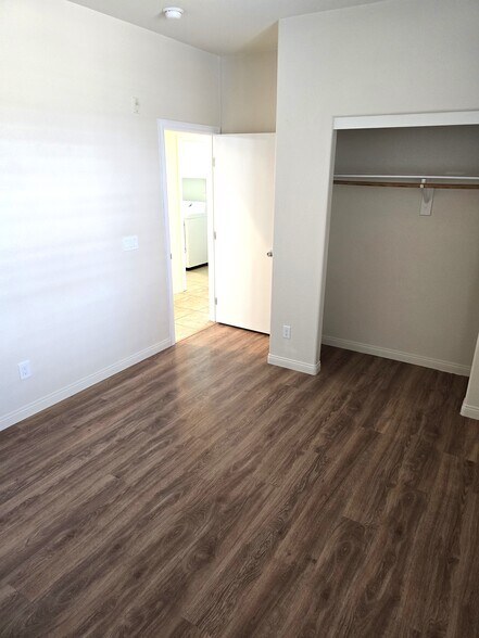 More Photos Of 4300 N Lamont St, Las Vegas Apartments For Sale