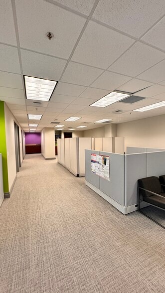 More Photos Of 125 W Romana St, Pensacola Office For Sale