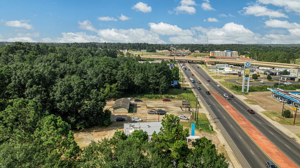 More Photos Of 3606 South St, Nacogdoches Office For Sale