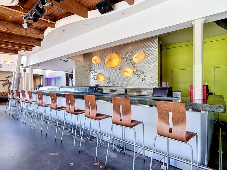 More Photos Of 220 N Williamson Blvd, Ormond Beach Restaurant For Sale