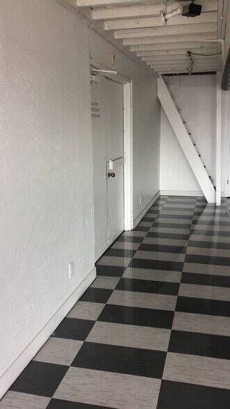 Primary Photo Of 2217 E Main St, Mesa Freestanding For Lease