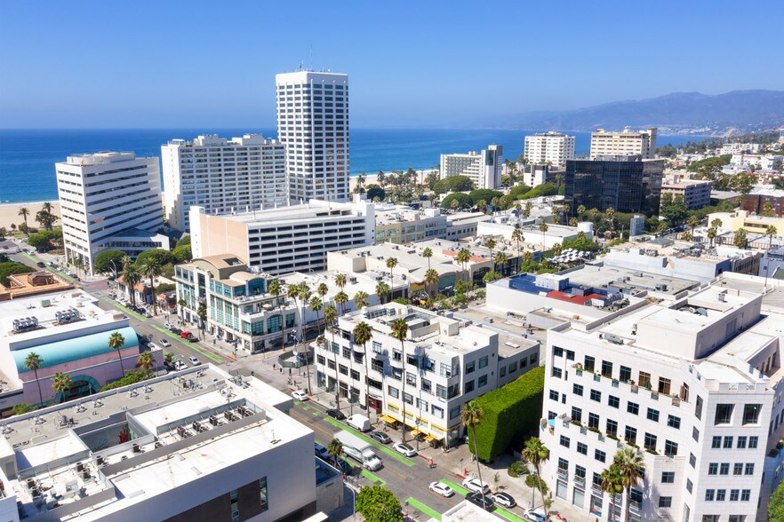 More Photos Of 301 Arizona Ave, Santa Monica Office For Lease