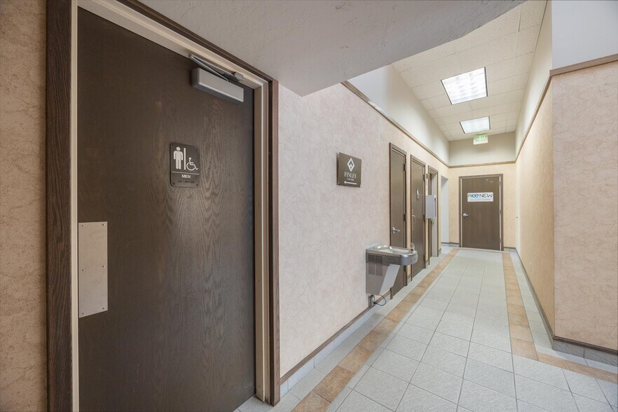 More Photos Of 750 S Main St, Bountiful Loft Creative Space For Sale