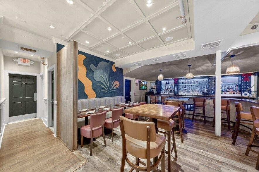 More Photos Of 3436 Lexington Ave, Mohegan Lake Restaurant For Sale