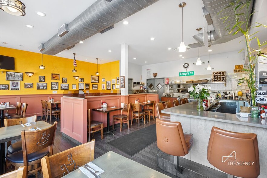 Primary Photo Of 753 Coney Island Ave, Brooklyn Restaurant For Lease