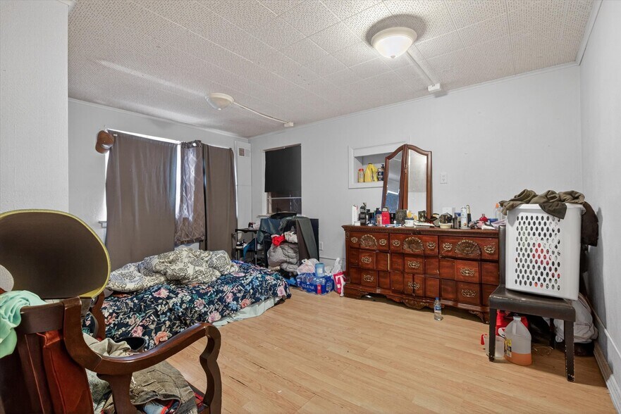 More Photos Of 22 N State St, York Multifamily For Sale