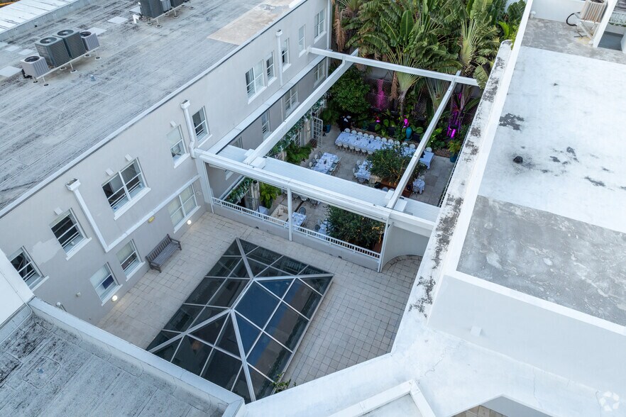 More Photos Of 309 23rd St, Miami Beach Office For Lease