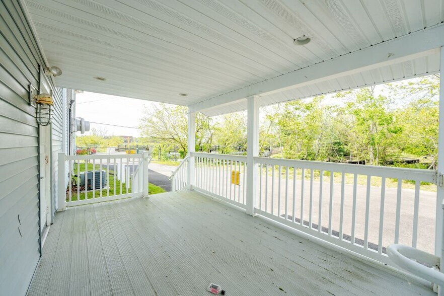 More Photos Of 82 Mill St, Mays Landing Restaurant For Sale