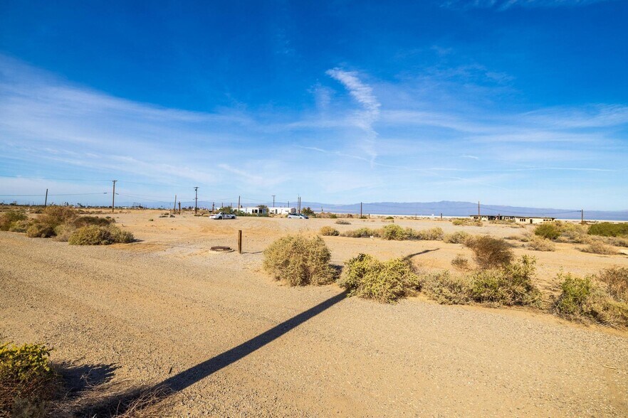 More Photos Of 2537 Aberdeen Dr., Thermal Land For Sale