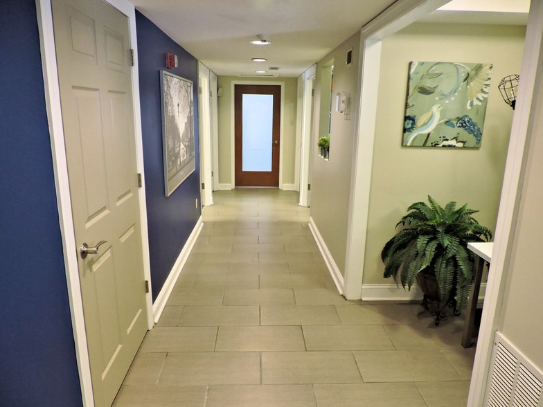 More Photos Of 207 Leedom St, Jenkintown Office Residential For Lease