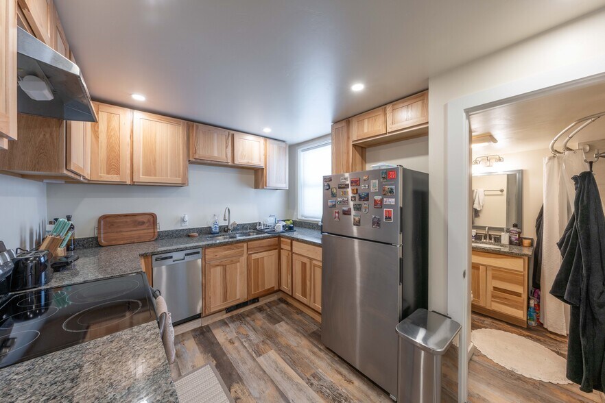 More Photos Of 110 S Willow St, Jackson Apartments For Sale