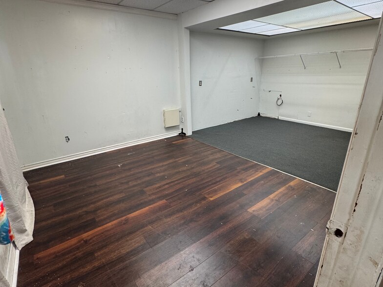 More Photos Of 1506 E Dr Martin Luther King Jr Blvd, Tampa Service For Sale