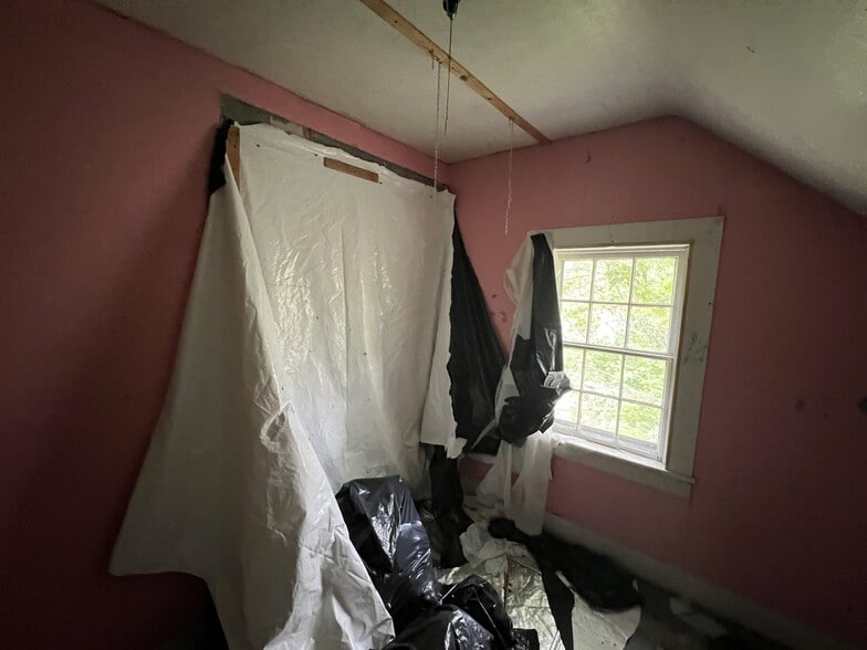 More Photos Of 271 Main St, Union Apartments For Sale