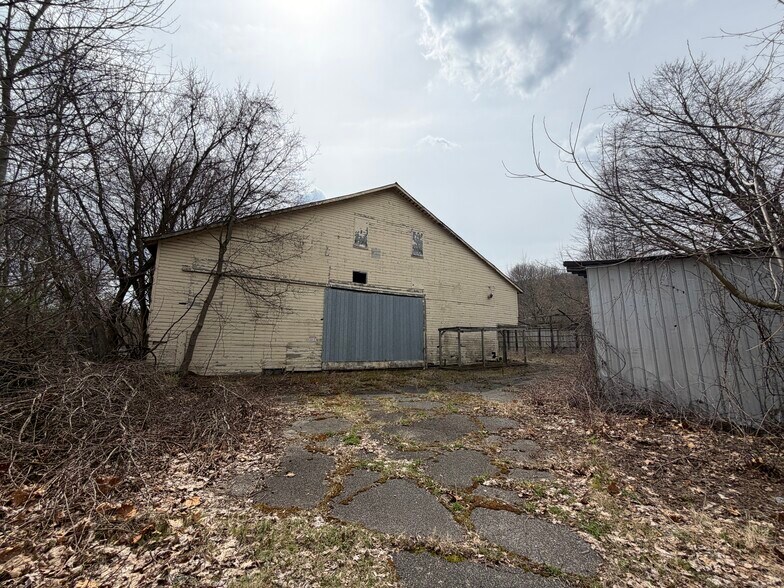 More Photos Of 55 N Main St, Hornell Distribution For Sale