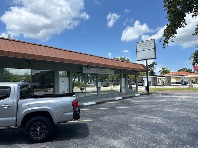 More Photos Of 4646 Central Ave, Saint Petersburg Office For Lease