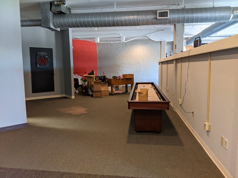 More Photos Of 101 Pine St, Dayton Office For Lease