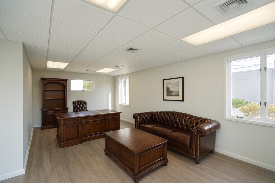 More Photos Of 29 Church St, Ramsey Office For Lease