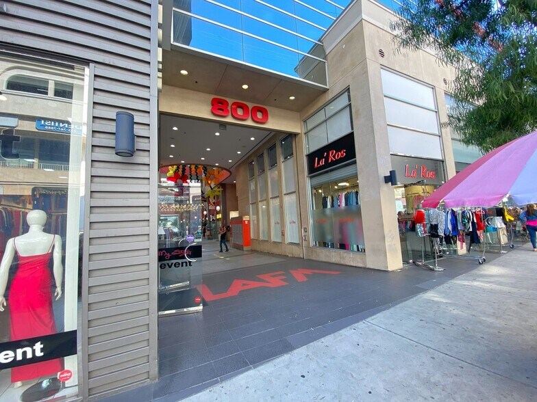 More Photos Of 800 E 12th St, Los Angeles Office For Sale