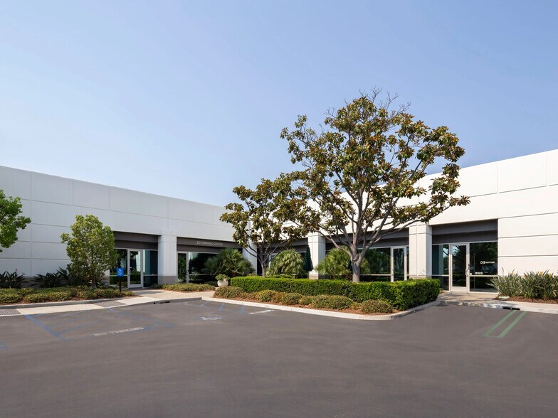More Photos Of 1 Technology Dr, Irvine Unknown For Lease