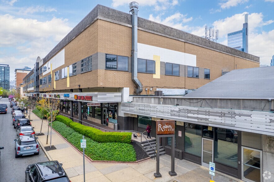 More Photos Of 2000 Hamilton St, Philadelphia Office For Lease