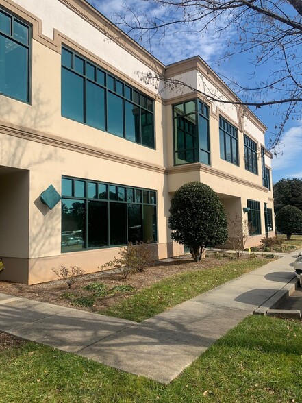 Primary Photo Of 1690 Roberts Blvd, Kennesaw Warehouse For Lease