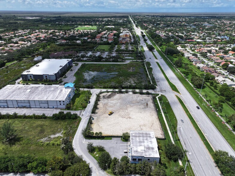 More Photos Of 18820 Pines Blvd, Pembroke Pines Restaurant For Lease