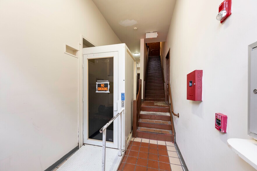 More Photos Of 279 S Broadway, Yonkers Apartments For Sale