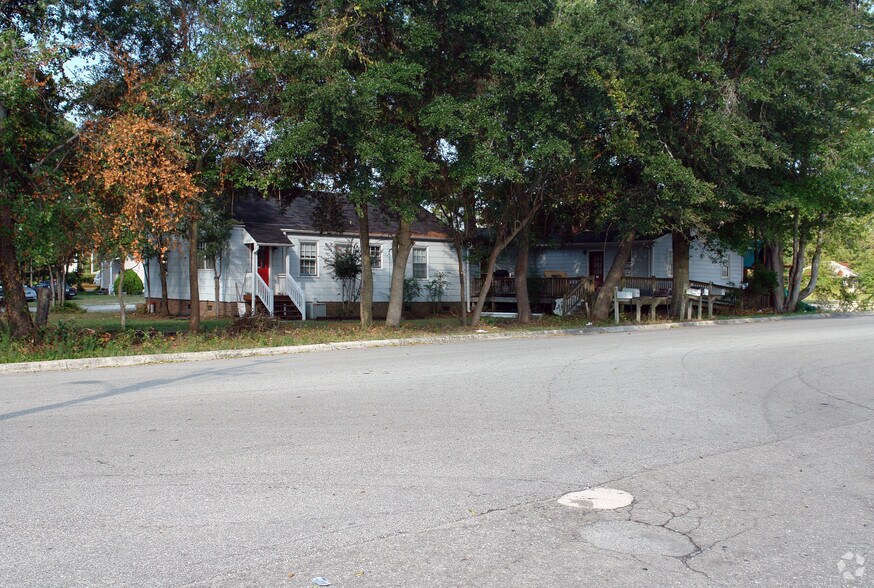 More Photos Of 7250 Market St, Wilmington Auto Repair For Sale