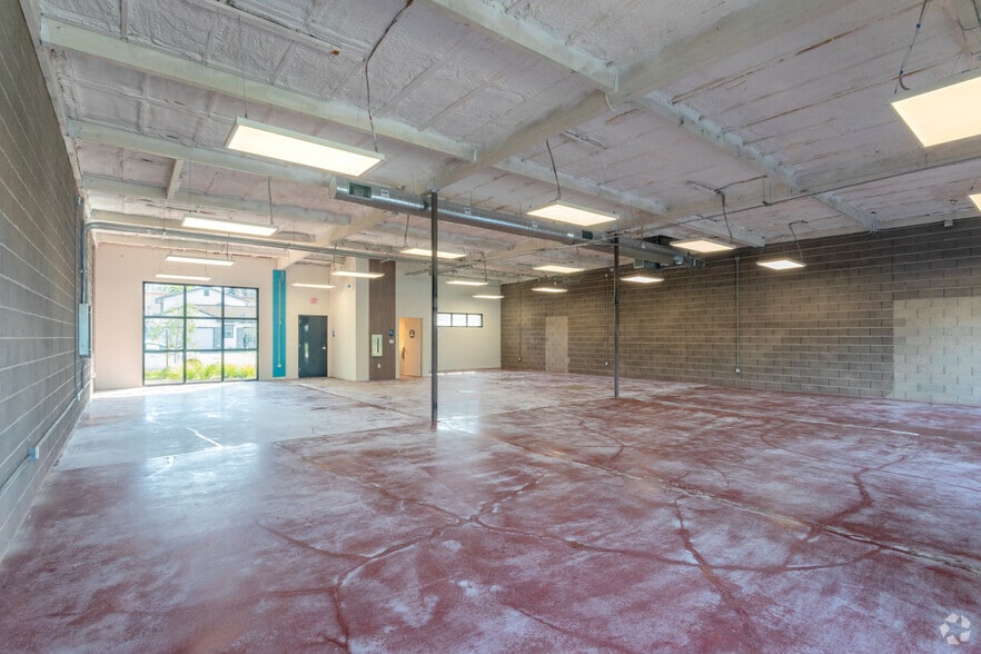 More Photos Of 259-261 Moffett Blvd, Mountain View Storefront Retail Office For Sale