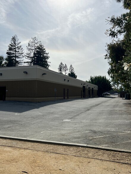 More Photos Of 537-539 E Weddell Dr, Sunnyvale Schools For Sale