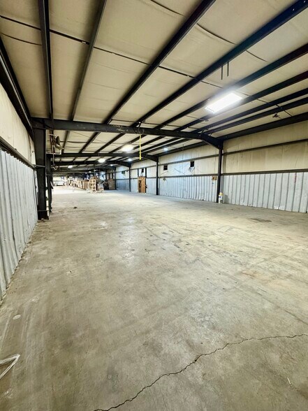 More Photos Of 4896 Deaton Rd, Trinity Warehouse For Lease