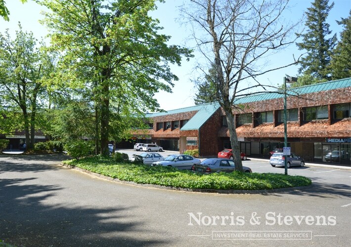 More Photos Of 11830 SW Kerr Pky, Lake Oswego Office For Lease