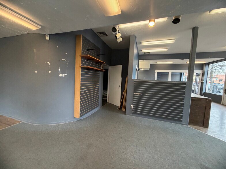 More Photos Of 200-206 E 4th Ave, Ellensburg General Retail For Lease