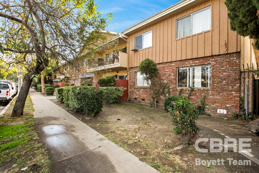 Primary Photo Of 15040 Parthenia St, North Hills Multifamily For Sale