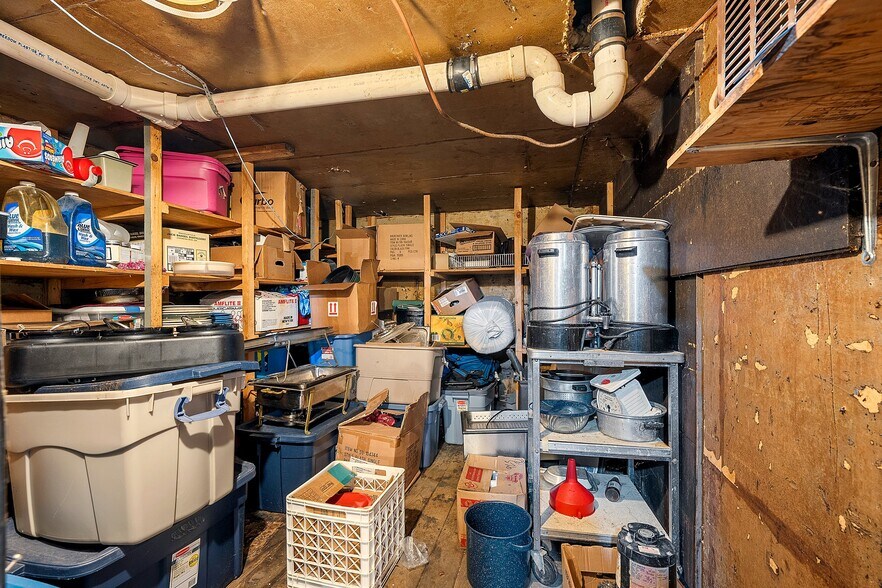 More Photos Of 326 Main St, Wausaukee Bowling Alley For Sale