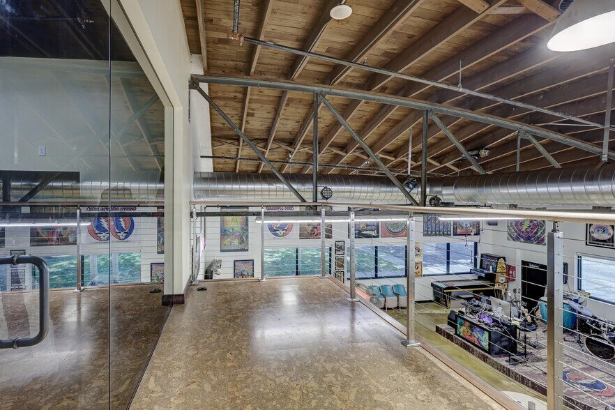 More Photos Of 102 S Wall Ave, Joplin Office For Sale