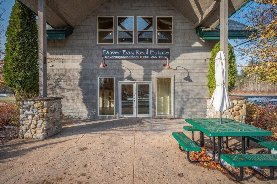 More Photos Of 204 4th, Dover Office For Lease