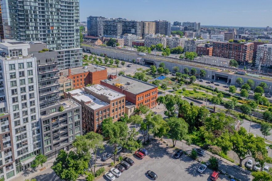 More Photos Of 754-762 Rue Saint-Paul O, Montréal Apartments For Lease