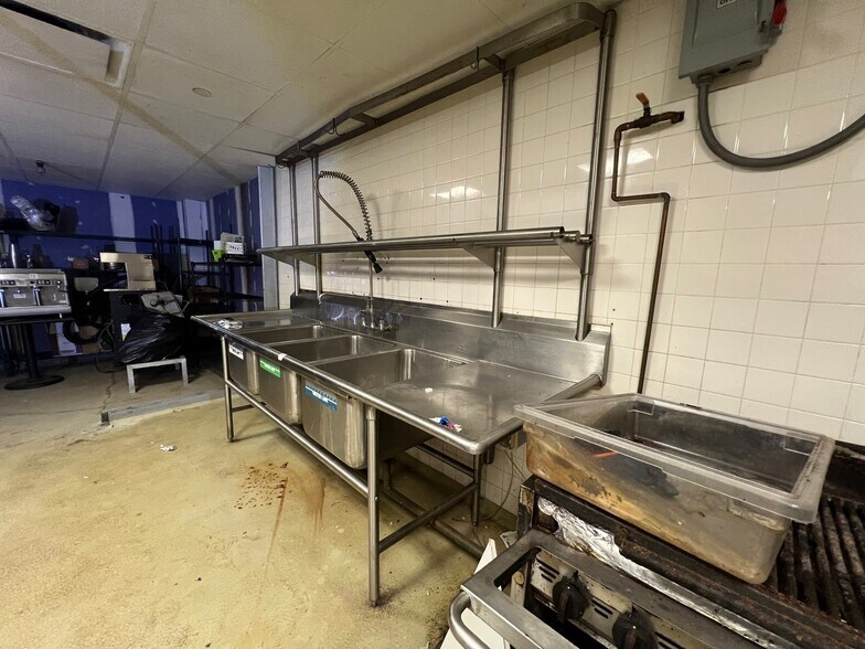 More Photos Of 20 S Broadway, Nyack Storefront Retail Residential For Sale