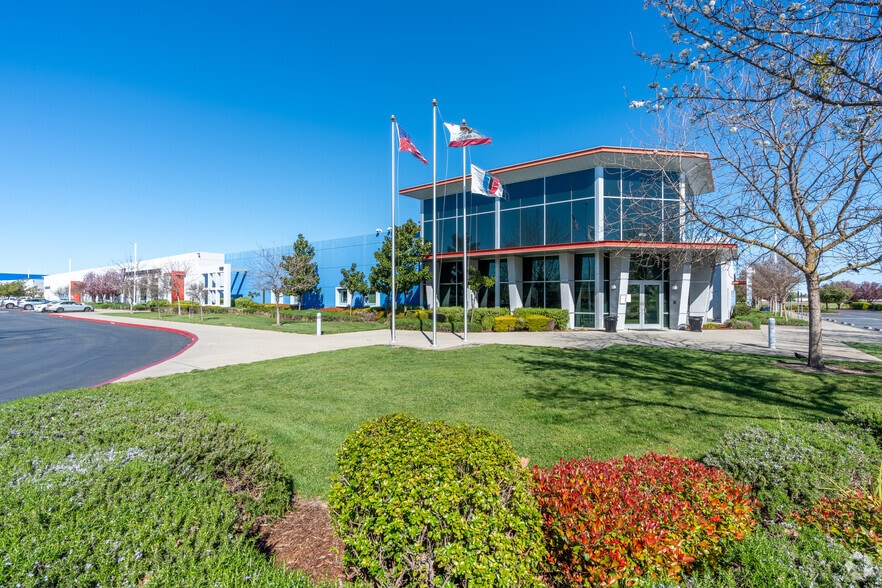 More Photos Of 4150 Duckhorn Dr, Sacramento Research And Development For Sale