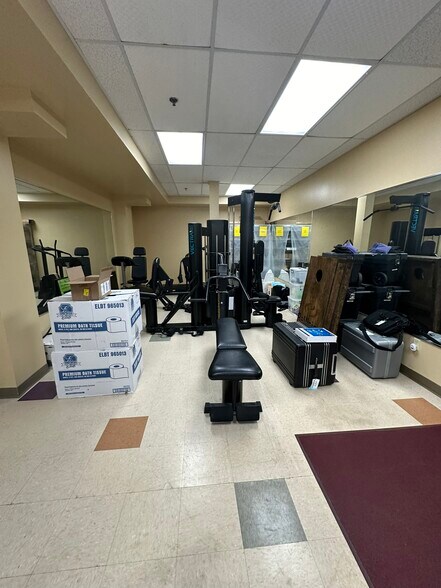 More Photos Of 240 W Cook Rd, Mansfield Medical For Sale