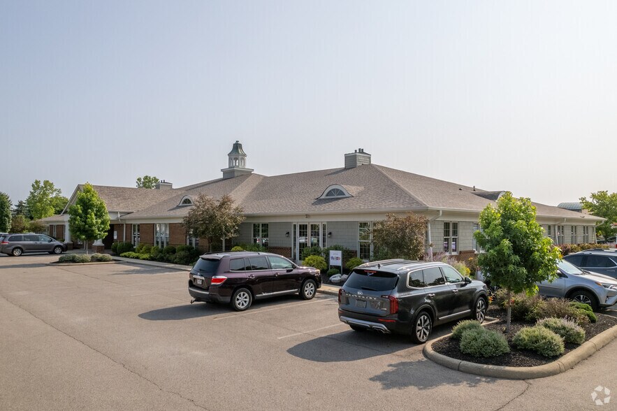 More Photos Of 4834 Socialville Foster Rd, Mason Medical For Lease