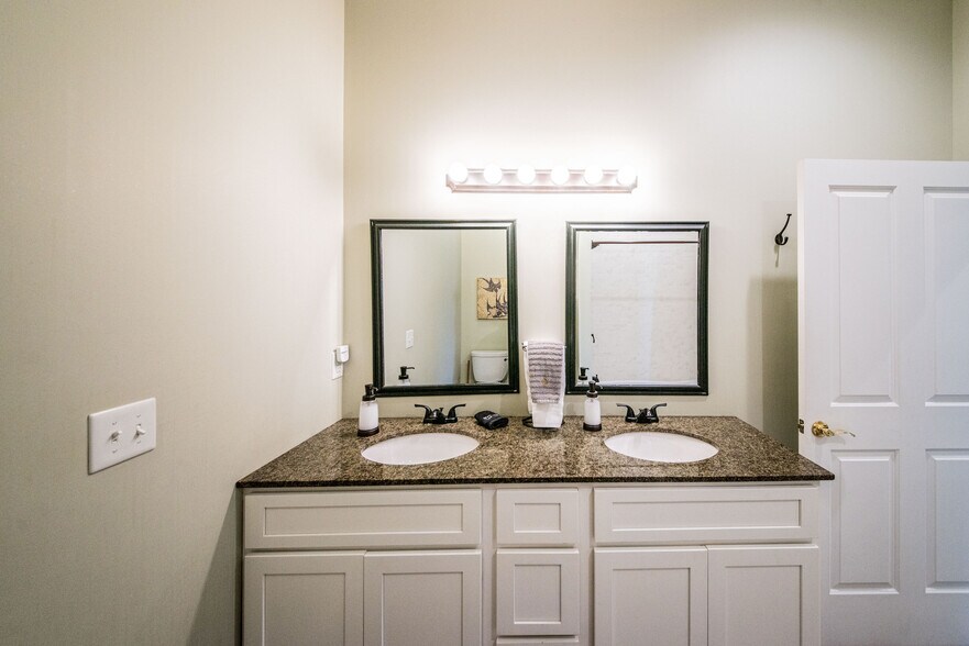 More Photos Of 502 N 5th St, Paducah Multifamily For Sale