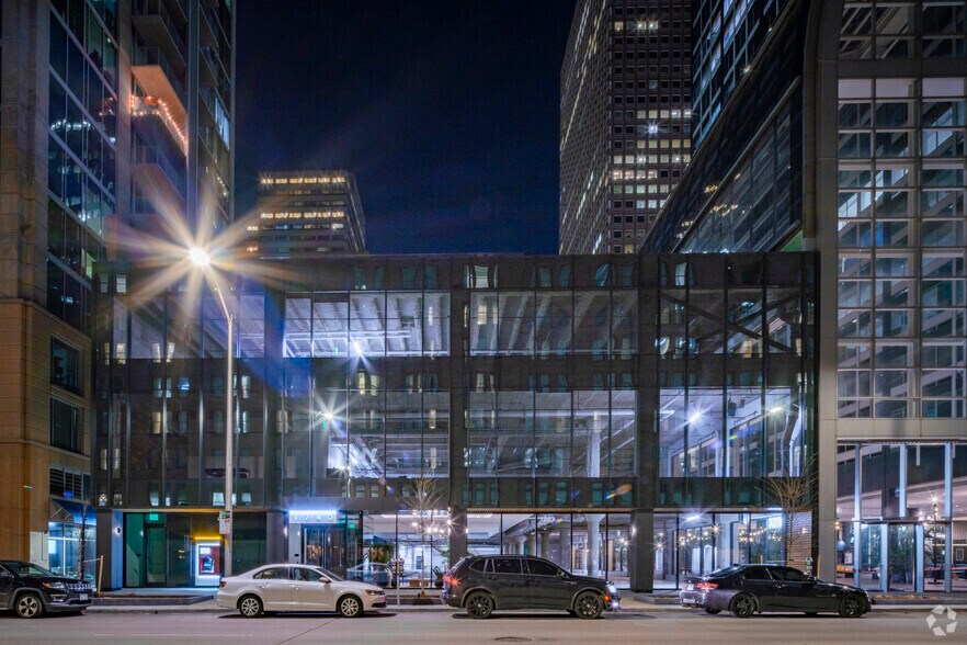 More Photos Of 1740 Broadway, Denver Office For Lease