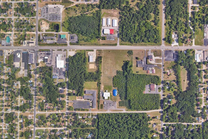 More Photos Of Apple Ave, Muskegon Land For Sale