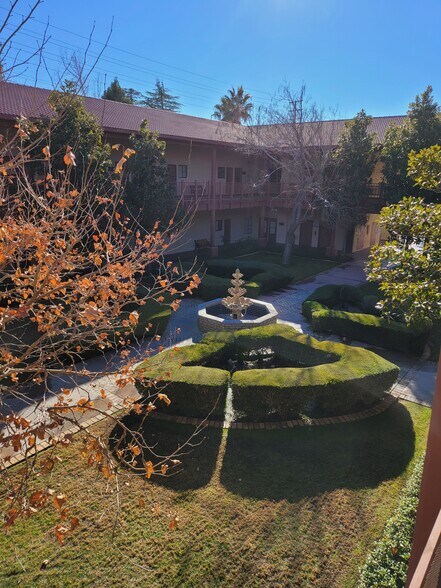 More Photos Of 44725 10th St W, Lancaster Medical For Sale