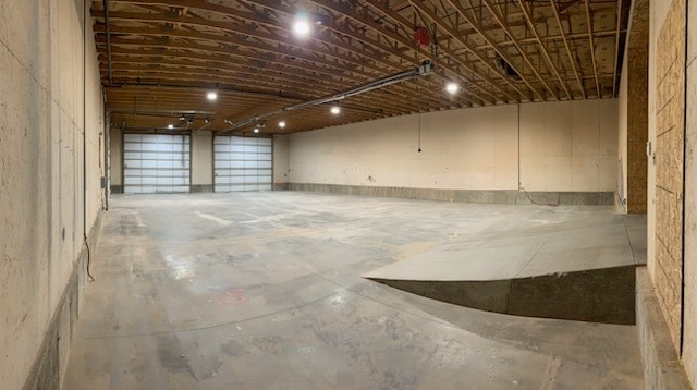 More Photos Of 1125 Blackhawk Blvd, Mount Pleasant Manufacturing For Sale