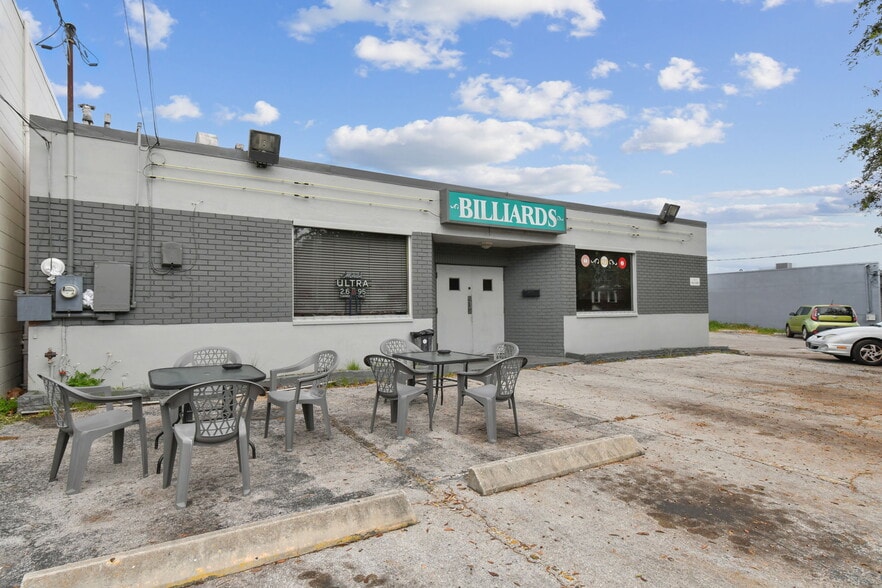 More Photos Of 1212 Rogers St, Clearwater Bar For Sale