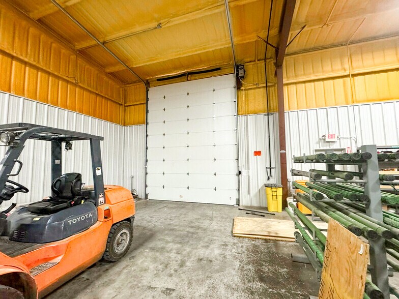 More Photos Of 410 Colorado Ave, Big Lake Industrial For Sale