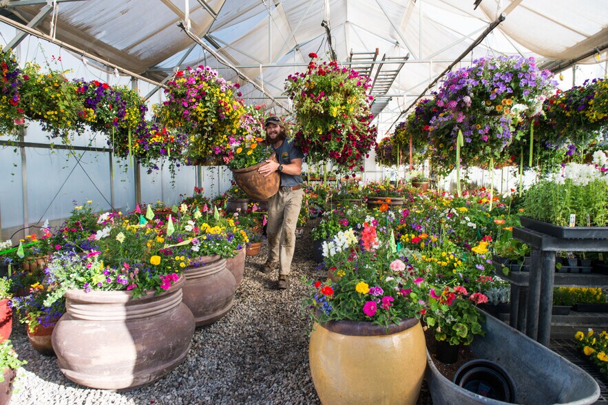 More Photos Of 305 Buckley Dr, Crested Butte Contractor Storage Yard For Sale